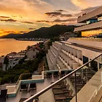 Grand Wellness & Neum