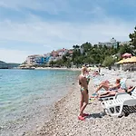 Grand Wellness & 4*