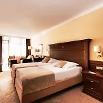 Grand Wellness & 4*