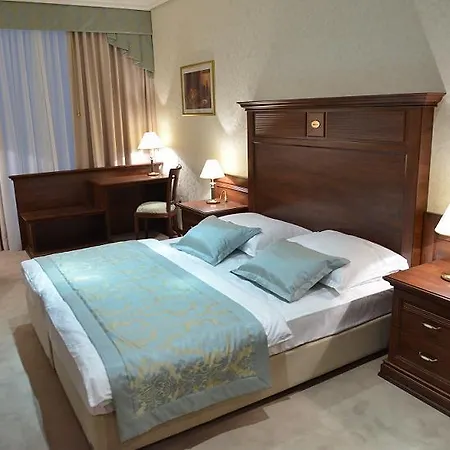 Hotel Grand Wellness &