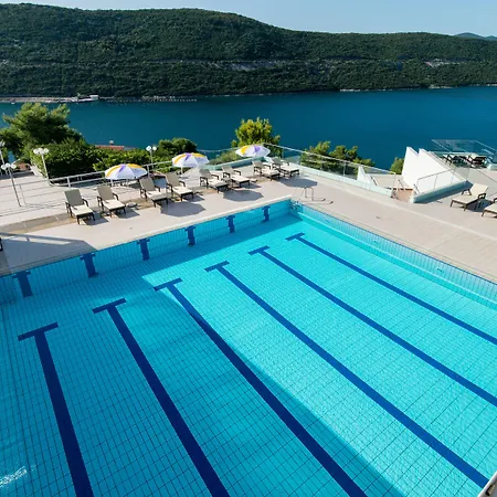 Hotel Grand Wellness & 4*