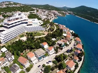 Grand Wellness & Szálloda 4*