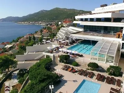 Grand Wellness & 4*