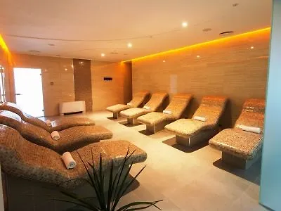 Grand Wellness & Szálloda