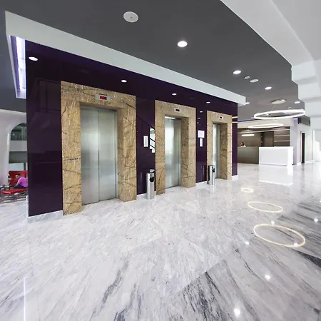 Grand Wellness & Hotel