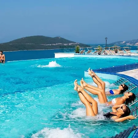Hotel Grand Wellness &