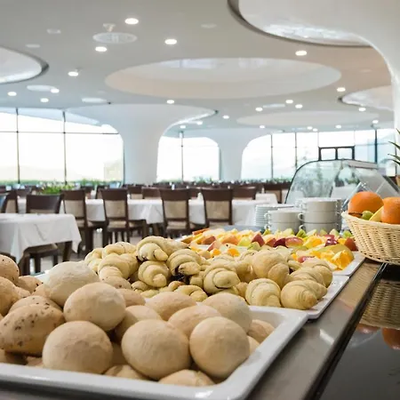 Grand Wellness & Hotel