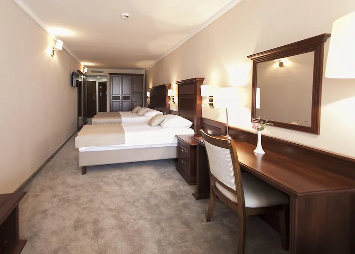 Szálloda Grand Wellness & 4*