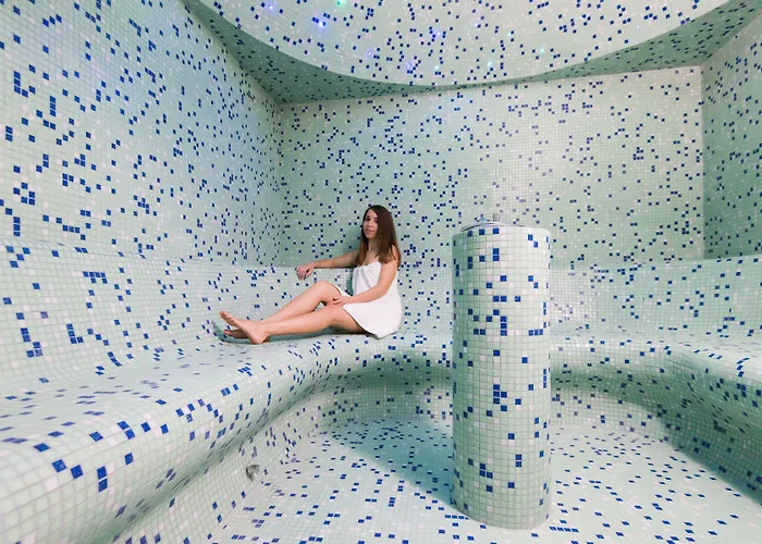 Grand Wellness & Szálloda Neum