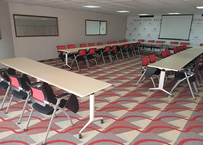 Grand Wellness & 4* Neum