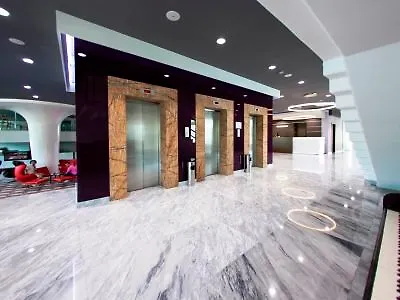 Grand Wellness & Szálloda Neum