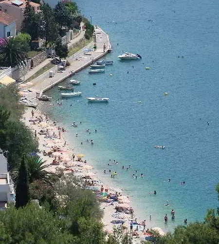 Grand Wellness & 4* Neum